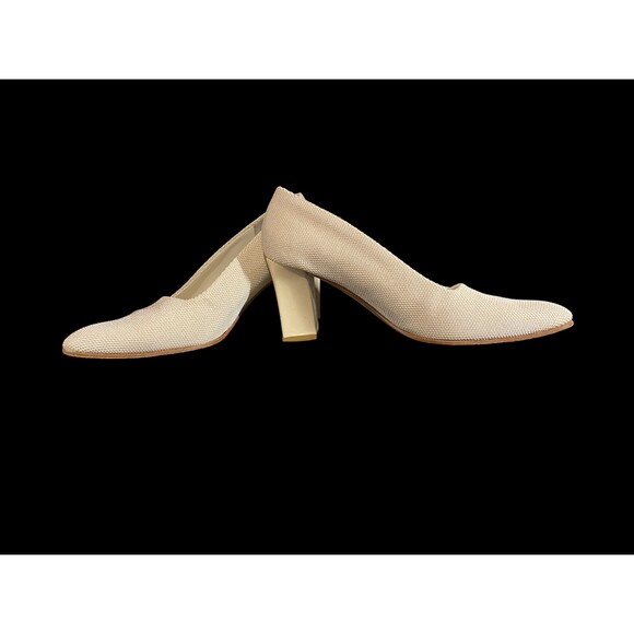 PREVATA BEIGE SIZE 8 HEEL'S - Picture 3 of 7